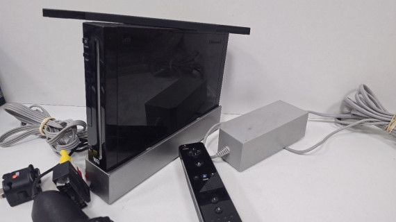 1-1-252917-1-Consola Wii Negra