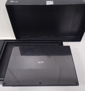 1-1-242948-1-Ordenador Portátil LG Gram 16Z90Q-G.AP75B Intel Core I7-1260P 16GB 512GB SSD 16  2