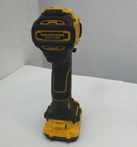 1-1-257754-1-Taladro A Bateria Dewalt Dcd701  2