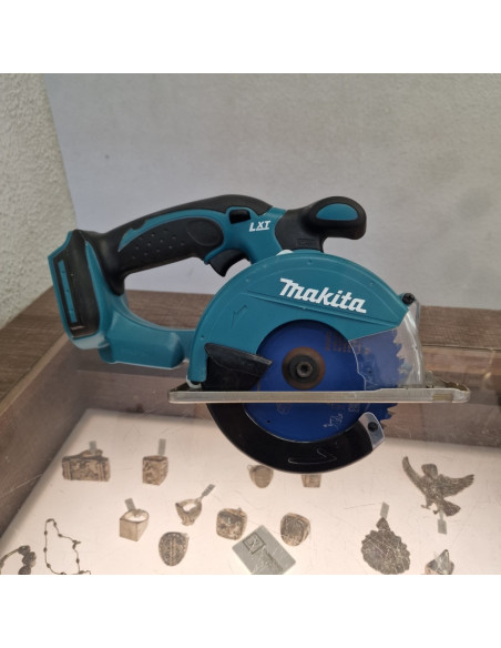 1-1-247035-4-Sierra Circular Makita DCS550Z a batería de 18V Li disco de 136 mm 