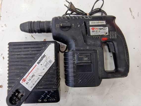 1-1-221546-2-Taladro A Bateria Wuth Abh-20 Sls Negro