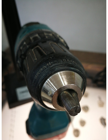 1-1-234253-4-Taladro A Bateria Makita 6271D 3 Baterias