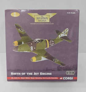 1-1-251637-1-Bebé y juguetes The aviation archive Birth of the jet engine Me 262A-1a Major W Nowi Nowotny Komm