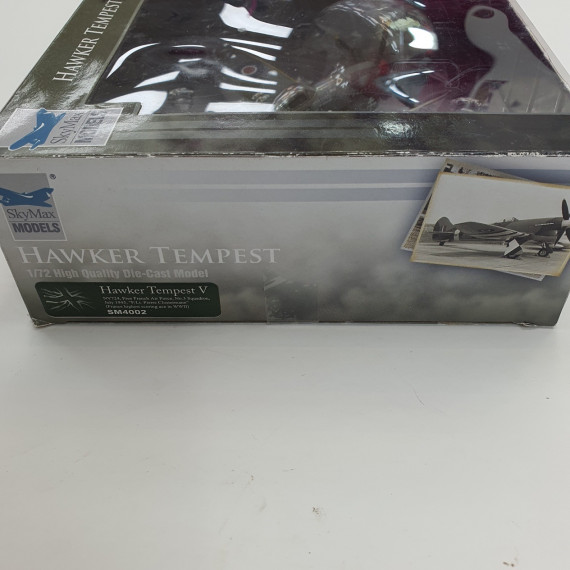 1-1-251656-2-Bebé y juguetes SkyMax models Hawker Tempest
