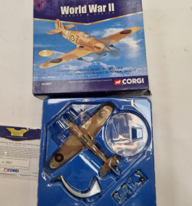 1-1-251659-1-Bebé y juguetes Corgi AA32003 Hawker Hurricane Mk II D LIMITED EDITION 2