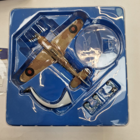 1-1-251659-3-Bebé y juguetes Corgi AA32003 Hawker Hurricane Mk II D LIMITED EDITION
