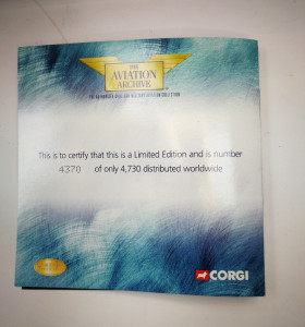 1-1-251660-1-Bebé y juguetes Corgi Aviation AA36602 Lockheed P-38J Lightning USAAF 20th FG, 77th FS, Eze Does  2