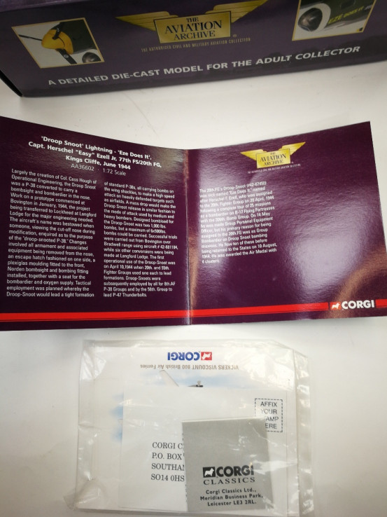1-1-251660-3-Bebé y juguetes Corgi Aviation AA36602 Lockheed P-38J Lightning USAAF 20th FG, 77th FS, Eze Does 