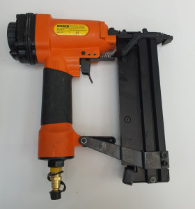 1-1-259232-1-Clavadora Neumatica Nuair 8221594 naranja 6bar 2