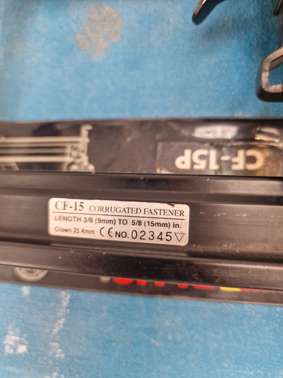 1-1-259923-2-Clavadora Neumatica Aplus Cf-15P