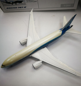 1-1-251662-1-Bebé y juguetes herpa miniaturemodelle boeing 787-8 dreamliner 550277 2