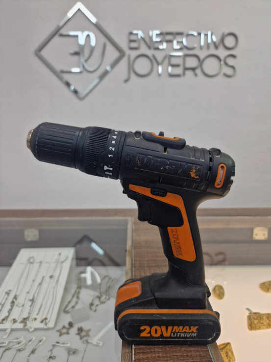 1-1-258723-2-Taladro A Bateria Worx Wx371.1 2 Baterias