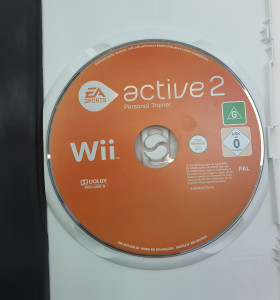 1-1-257278-1-Videojuego Wii Active 2 Pulsera 2