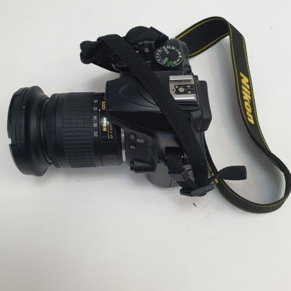 1-1-257562-3-Cámara Digital Réflex Nikon D3400 Objetivo 10-20 Vr