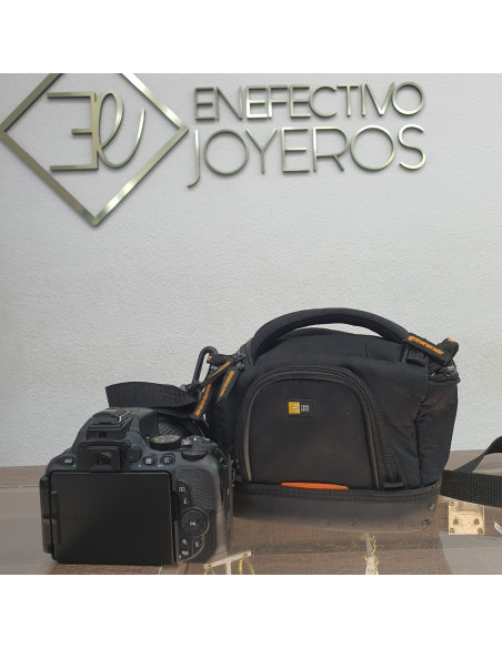 1-1-238338-3-Cámara Digital Réflex Nikon 5600 Objetivo 10-20 Vr