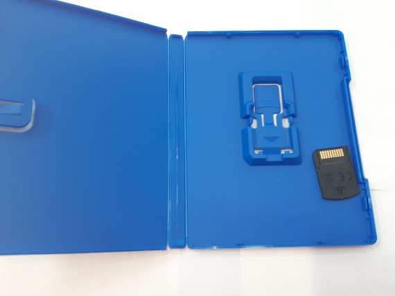 1-1-245654-2-Videojuego PSP Vita Lego Los Vengadores