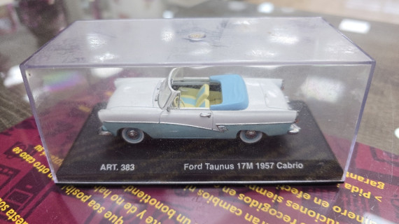 1-1-251633-1-Bebé y juguetes maqueta Ford Taunus 17M 1957 Cabrio ART 383