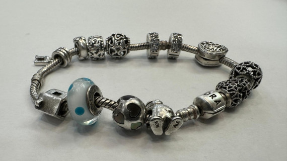 1-1-235173-3-Pulsera Pandora 13 Charm
