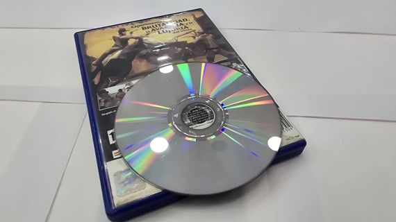 1-1-248478-2-Videojuego PS2 Gun