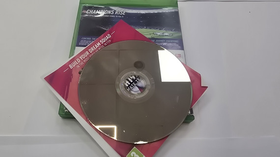 1-1-248988-2-Videojuego Xbox One Fifa 19