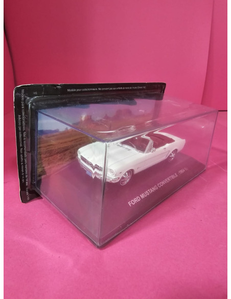 8-8-72791-2-Bebé y juguetes Ford Mustang Convertible (1964)