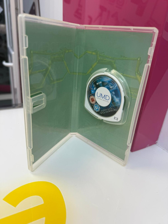 9-9-72795-4-Videojuego PSP resident evil 2 apocalipsis