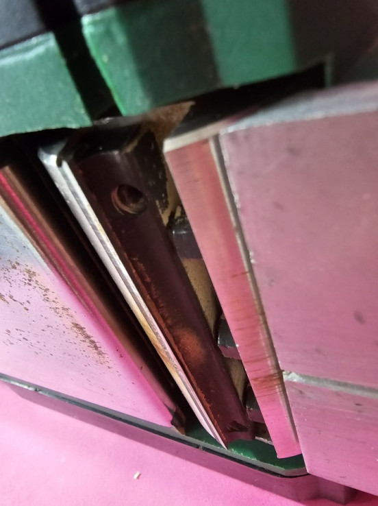 8-8-72816-4-Cepillo eléctrico Work Bull 600w WB s600