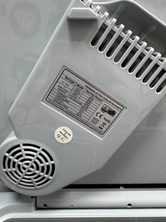 9-9-72879-4-Nevera Portatil coolbox 32L 