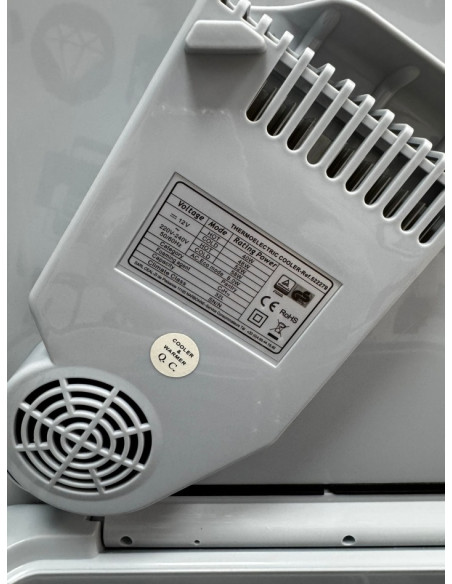 9-9-72879-4-Nevera Portatil coolbox 32L 