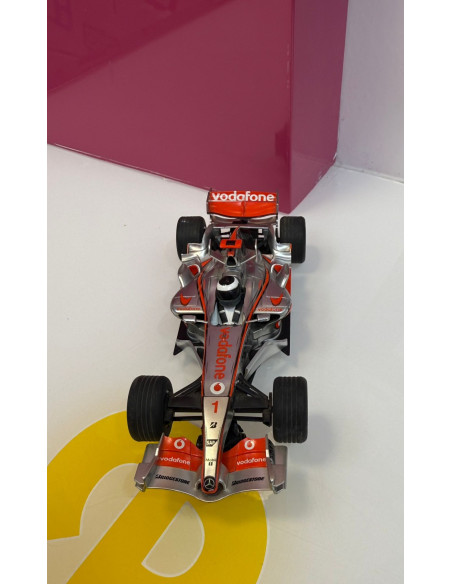 9-9-72814-1-Coche metal scalextric mercedes benz mobil 1