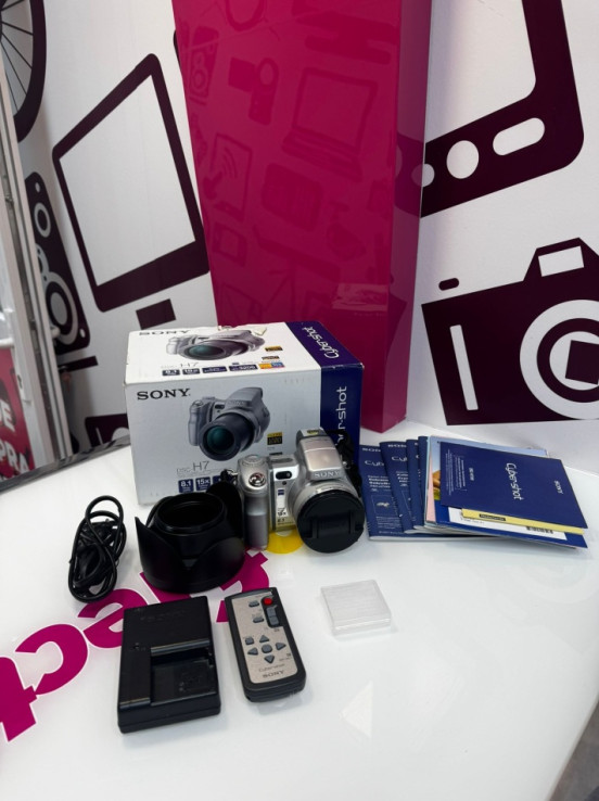 9-9-72913-1-Cámara digital réflex sony dsc-h7 s 15x