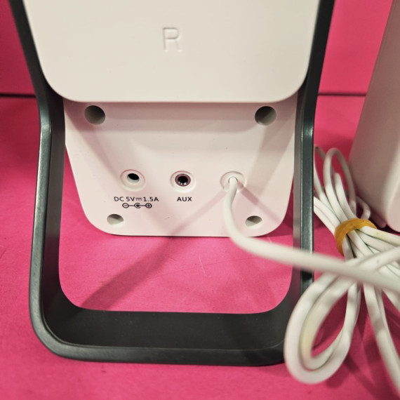 8-8-72942-3-Altavoces PC Logi 