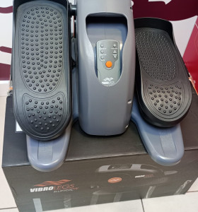 9-9-71940-1-Aerobic Y Fitness Vibrolegs Elliptical  2