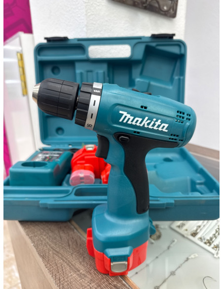 1-1-260688-2-Taladro A Bateria Makita 6270d 3 Baterias