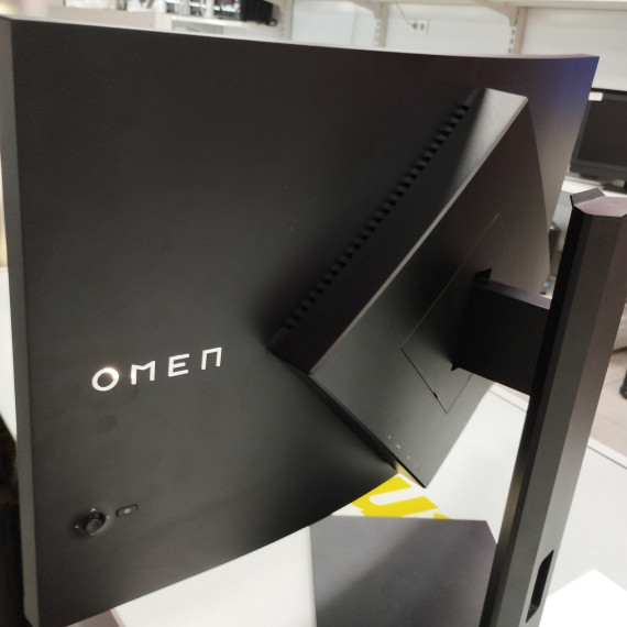 6-6-164085-2-Monitor LED HP OMEN 27C 27 LED QHD 240Hz 