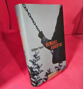 8-8-73091-1-Libro Gillian Flynn Heridas Abiertas