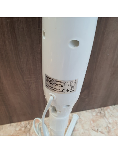 1-1-263513-2-Ventilador De Pie Blanco