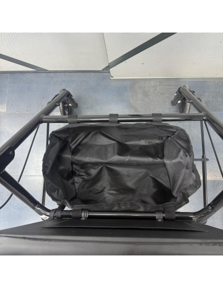 8-8-73147-2-Andador PePe Rollator