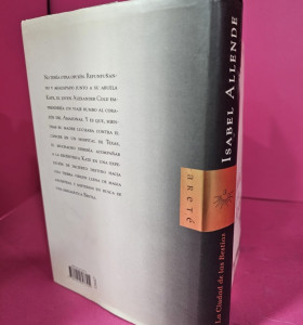8-8-73102-1-Libro La Ciudad de las Bestias (Isabel Allende) 2