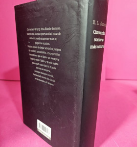 8-8-73106-1-Libro Cincuenta sombras mas oscuras 2