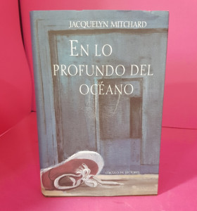 8-8-73114-1-Libro en lo profundo del oceano (Jacquelyn Mitchard)