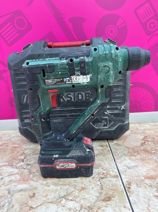 1-1-261388-2-Martillo A Bateria Parkside PABH 20 Li B2