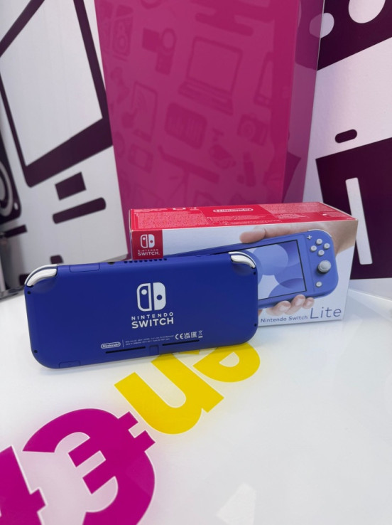 9-9-73156-2-Consola Nintendo Switch Hdh001 