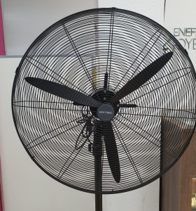 1-1-263847-1-Ventilador Ventilador Grande Negro Britec