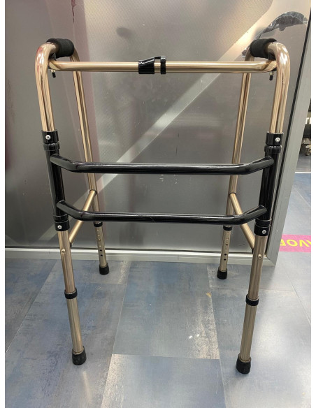 8-8-73337-1-Andador plegable y articulado