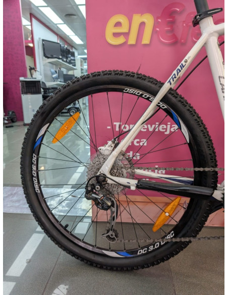 6-9-69002-2-Bicicleta Montana Canondale SL3 Talla XL 26 Blanca 