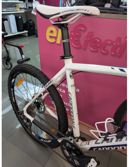 6-9-69002-6-Bicicleta Montana Canondale SL3 Talla XL 26 Blanca 