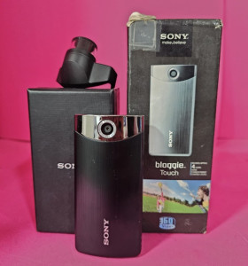8-7-81796-1-Cámara digital compacta Sony Bloggie Touch 8gb