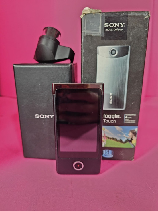 8-7-81796-2-Cámara digital compacta Sony Bloggie Touch 8gb