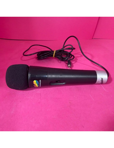 8-8-73373-1-Microfono Cola Cao 40Principales